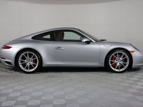 Certified 2018 Porsche 911 Carrera 4S image 8
