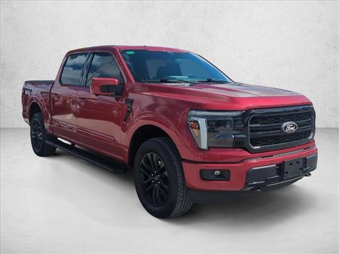 Used 2025 Ford F150 Lariat w/ Equipment Group 502A High AWD/4WD image 3