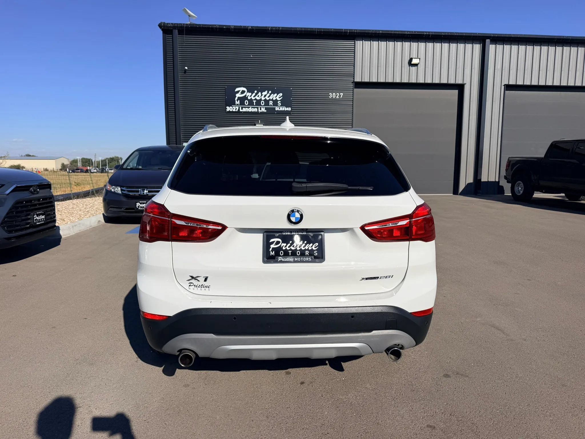 Used 2019 BMW X1 xDrive28i w/ Convenience Package AWD/4WD image 5
