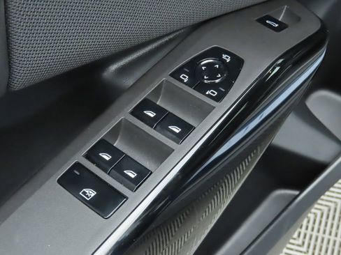 New 2026 BMW X3 xDrive30 w/ Convenience Package image 24