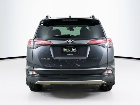 Used 2018 Toyota RAV4 XLE w/ Plus Extra Value Package image 7