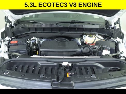 Used 2023 Chevrolet Silverado 1500 RST w/ Z71 Off-Road Package AWD/4WD image 5