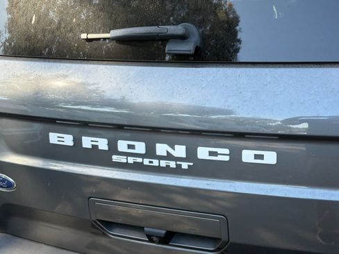 Used 2022 Ford Bronco Sport Outer Banks w/ Tech Package AWD/4WD image 10