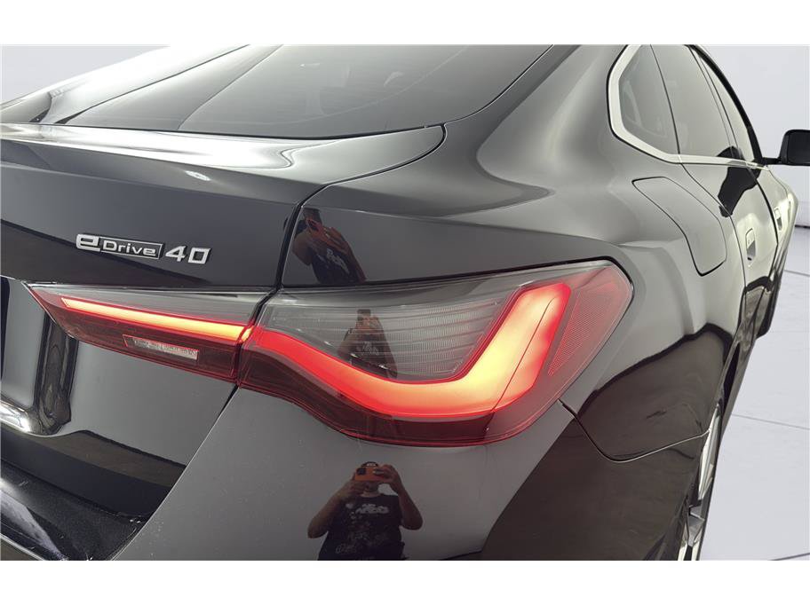 Used 2023 BMW i4 eDrive40 RWD image 36