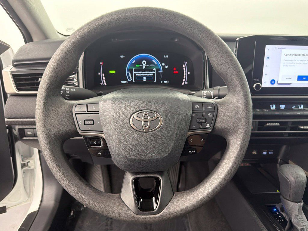 Used 2026 Toyota Camry LE FWD image 24