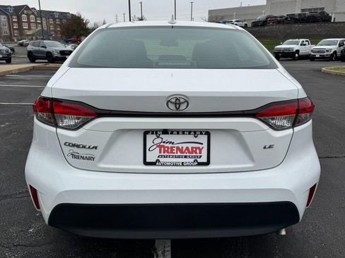 Used 2024 Toyota Corolla LE image 4