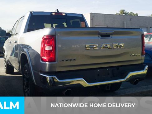 Used 2025 RAM 1500 Laramie image 4