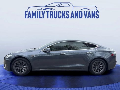 Used 2017 Tesla Model S 100D AWD/4WD image 2