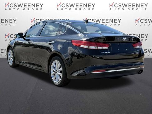 Used 2018 Kia Optima EX w/ Premium Package image 3