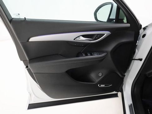 Used 2024 Buick Envision Avenir image 8