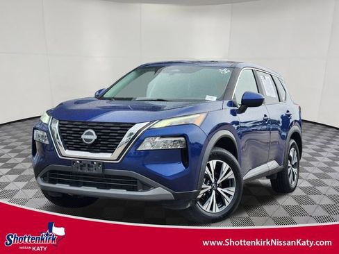 Used 2023 Nissan Rogue SV image 1