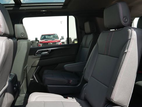 New 2026 Chevrolet Suburban RST w/ Comfort Package image 27