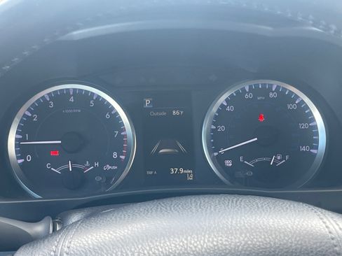 Used 2018 Toyota Highlander Plus AWD/4WD image 13