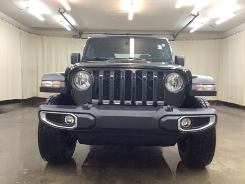 Used 2021 Jeep Gladiator Rubicon image 10