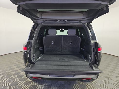 Used 2023 Rivian R1S Adventure AWD/4WD image 15