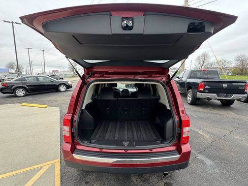 Used 2016 Jeep Patriot High Altitude image 32