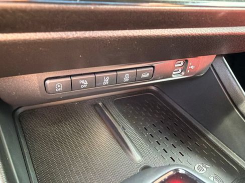 Used 2026 Dodge Charger Scat Pack AWD/4WD image 24