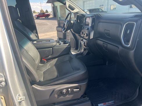 Used 2022 Chevrolet Silverado 3500 LTZ image 24