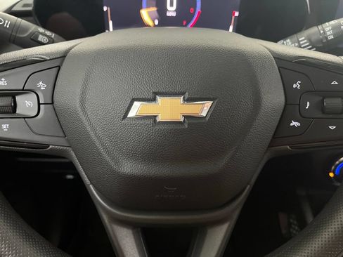 Used 2025 Chevrolet TrailBlazer LS w/ LS Convenience Package FWD image 59