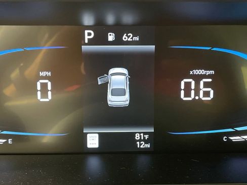 New 2025 Hyundai Elantra Sport image 23