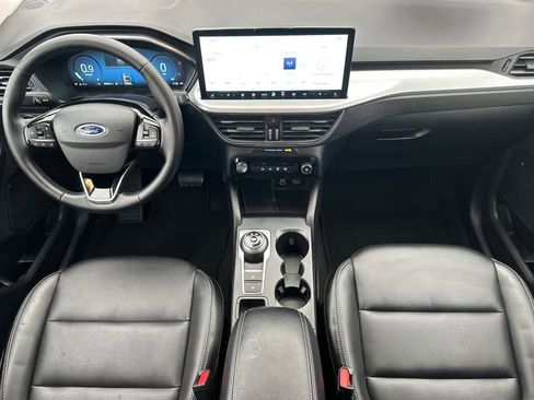 Certified 2025 Ford Escape Platinum image 3