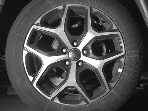 Used 2025 Jeep Compass Limited image 15