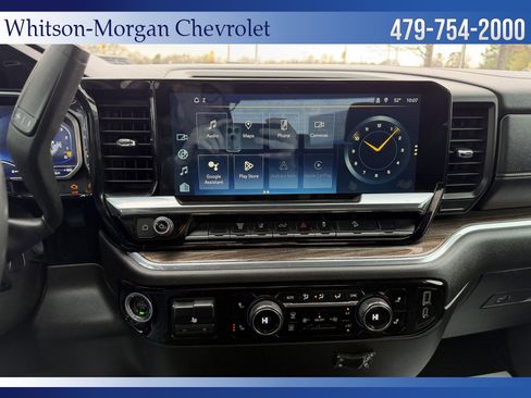 Used 2024 Chevrolet Silverado 2500 LT AWD/4WD image 25