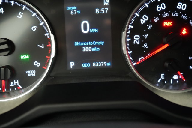 Used 2022 Toyota RAV4 XLE w/ Convenience Package AWD/4WD image 23