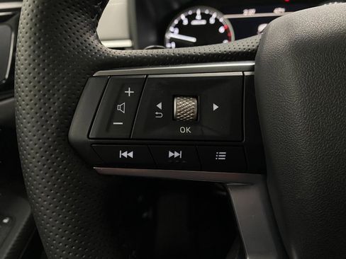 New 2026 Mitsubishi Outlander SE image 16