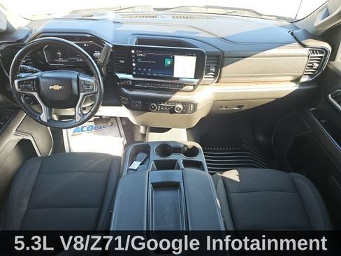 Used 2022 Chevrolet Silverado 1500 LT AWD/4WD image 31