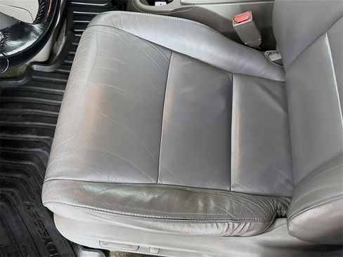 Used 2012 Honda Odyssey EX-L image 19