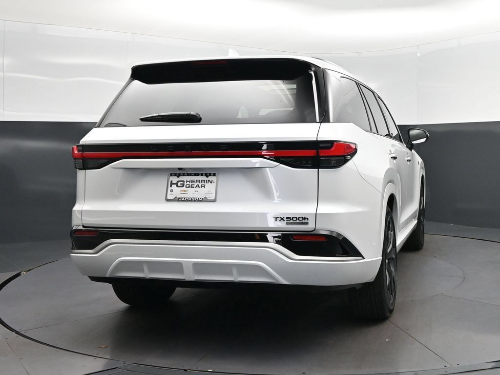 New 2026 Lexus TX 500h AWD w/ Technology Package image 7