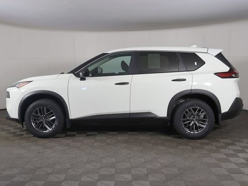Used 2021 Nissan Rogue S AWD/4WD image 14