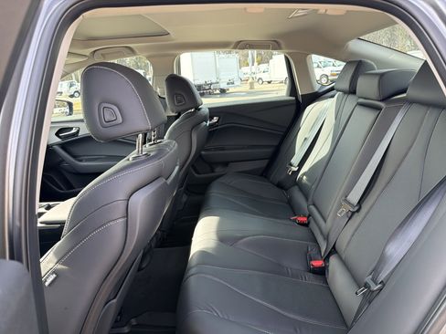 Certified 2025 Acura TLX w/Technology Package image 31