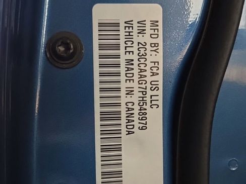 Used 2023 Chrysler 300 Touring w/ Sport Appearance Package image 41