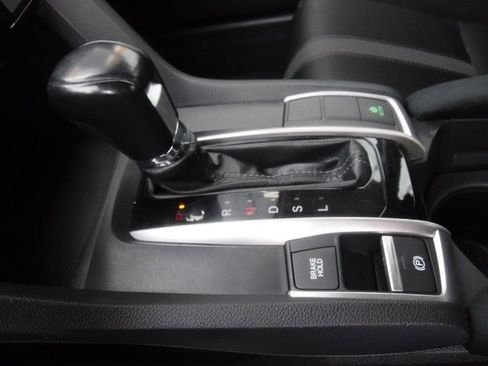 Used 2020 Honda Civic EX image 17