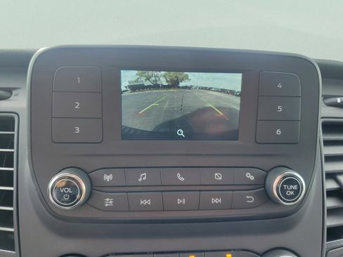 New 2025 Ford Transit 250 Low Roof image 32