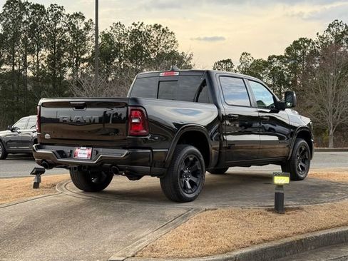 New 2026 RAM 1500 4x4 Crew Cab image 7