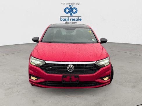 Used 2020 Volkswagen Jetta R-Line w/ R-Line Cold Weather Package image 11