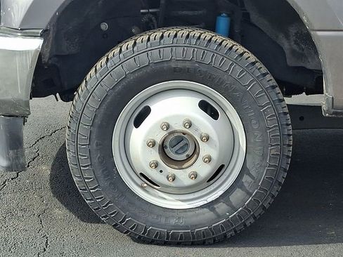 Certified 2021 Ford F350 XLT w/ XLT Value Package image 8