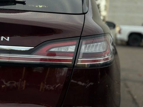 Certified 2023 Lincoln Nautilus AWD w/ Premium Package image 10