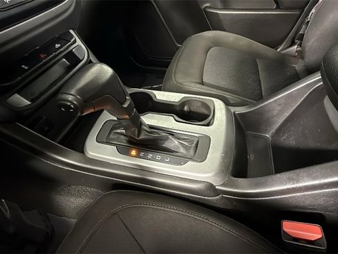 Used 2019 Chevrolet Colorado LT image 22