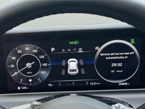 Certified 2025 Kia Seltos EX AWD/4WD image 34