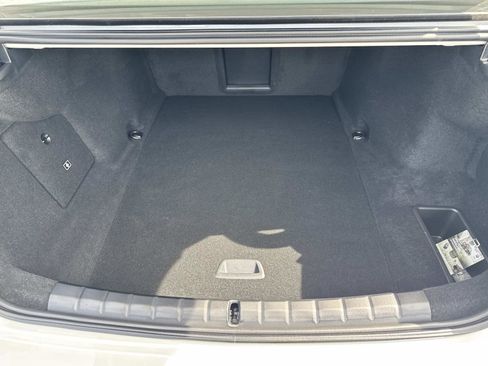 Used 2025 BMW i7 eDrive50 w/ M Sport Package image 5