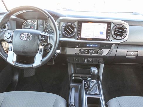 Used 2021 Toyota Tacoma SR5 image 16