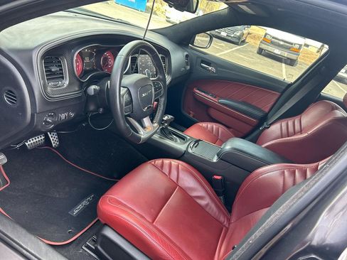 Used 2021 Dodge Charger SRT Hellcat w/ Harman/Kardon Audio Group RWD image 7