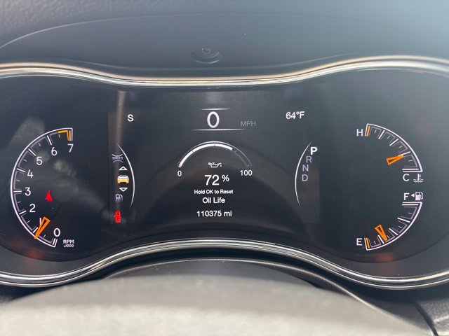 Used 2018 Jeep Grand Cherokee Altitude AWD/4WD image 17