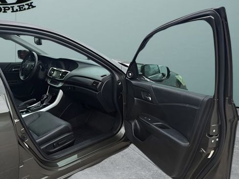Used 2014 Honda Accord EX-L image 14