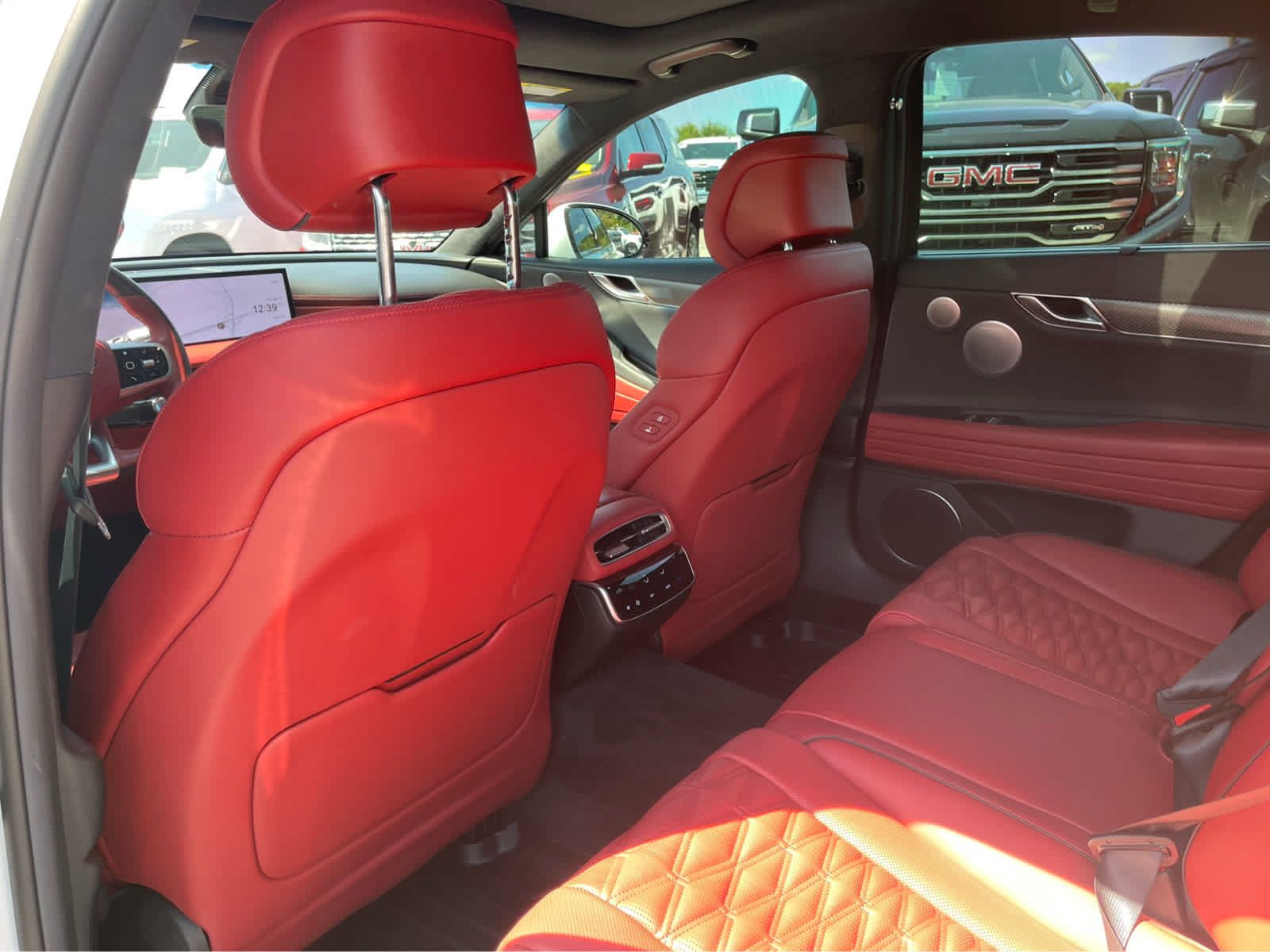 Used 2025 Genesis G80 3.5T Sport Prestige AWD/4WD image 21