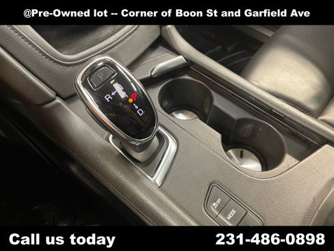 Used 2018 Cadillac XT5 Premium Luxury AWD/4WD image 26
